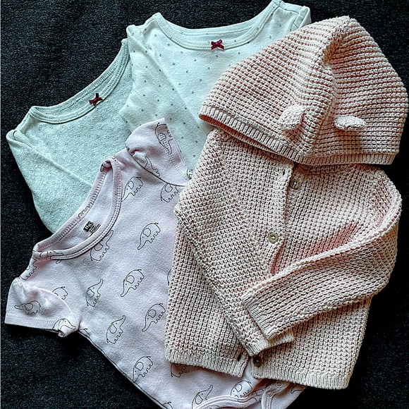 Baby girl 9 month bundle - Picture 1 of 1